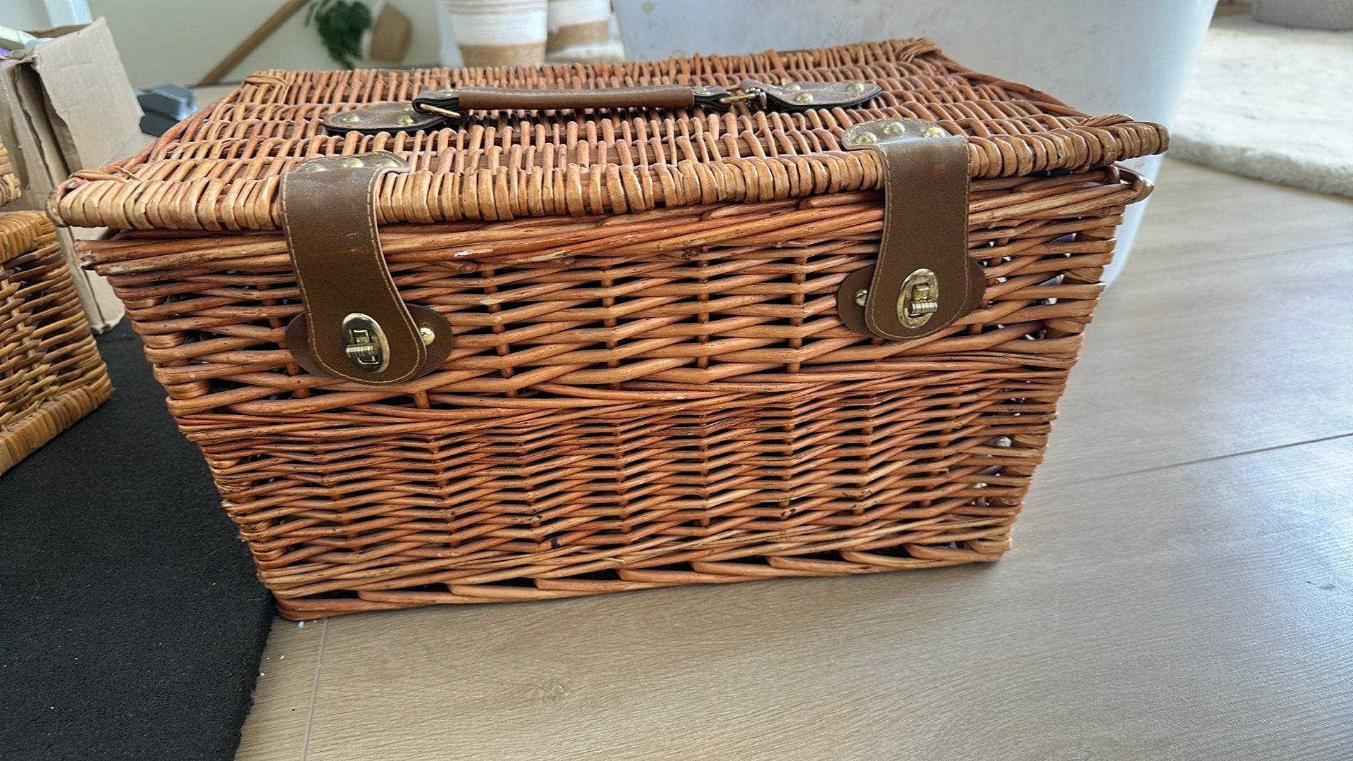 Complete picknickmand, Ophalen of Verzenden, Zo goed als nieuw