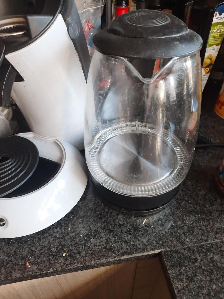 Senseo plus waterkoker, 1 tot 2 liter, Ophalen, Zo goed als nieuw