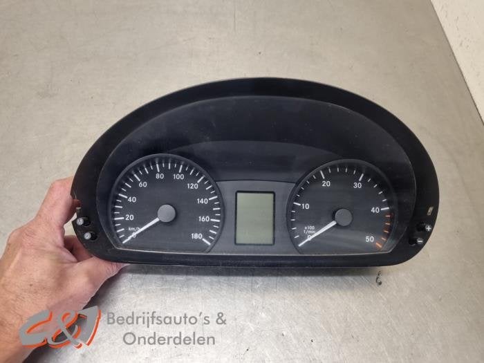 Kilometerteller KM van een Mercedes Sprinter, Gebruikt, -, Ophalen of Verzenden, -