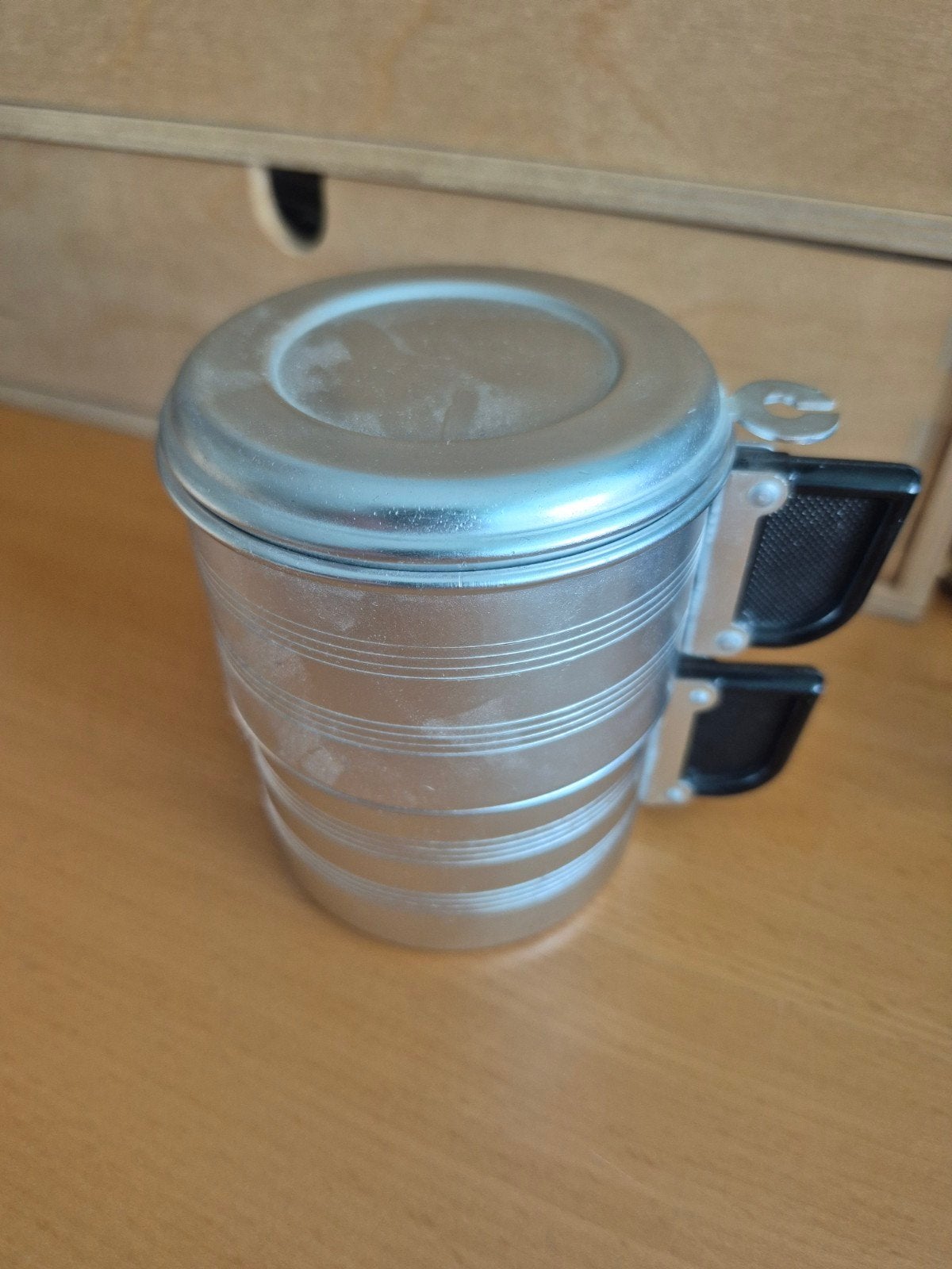 Vintage aluminium reis koffiezetapparaat / theepot, Ophalen of Verzenden, Rvs