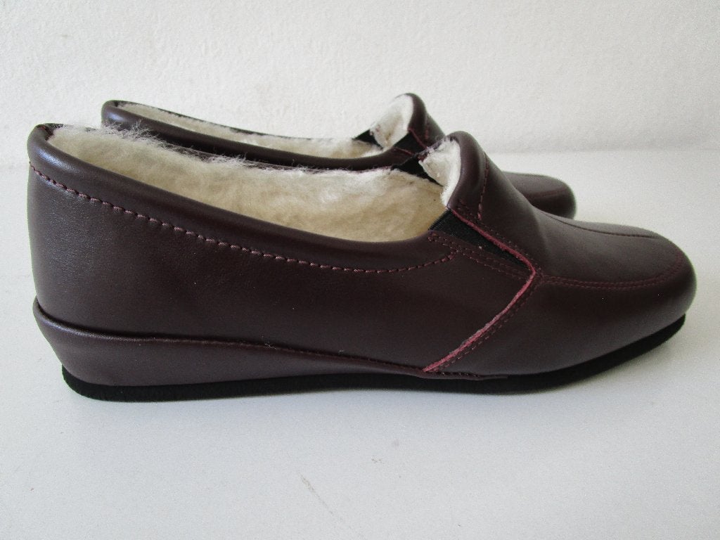 Pantoffels Rohde Odda, wolgevoerd, maat 8F (= 42). Nieuw., Ophalen of Verzenden, Nieuw, Pantoffels of Sloffen