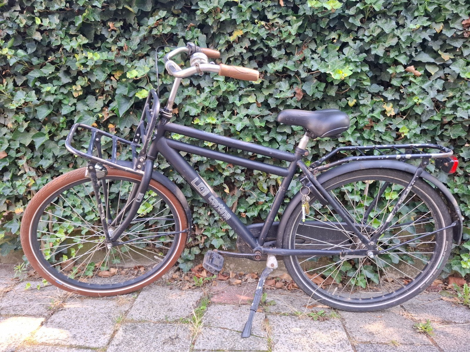 Cortina U4, Terugtraprem, Gebruikt, Cortina U4 transportfiets, Versnellingen