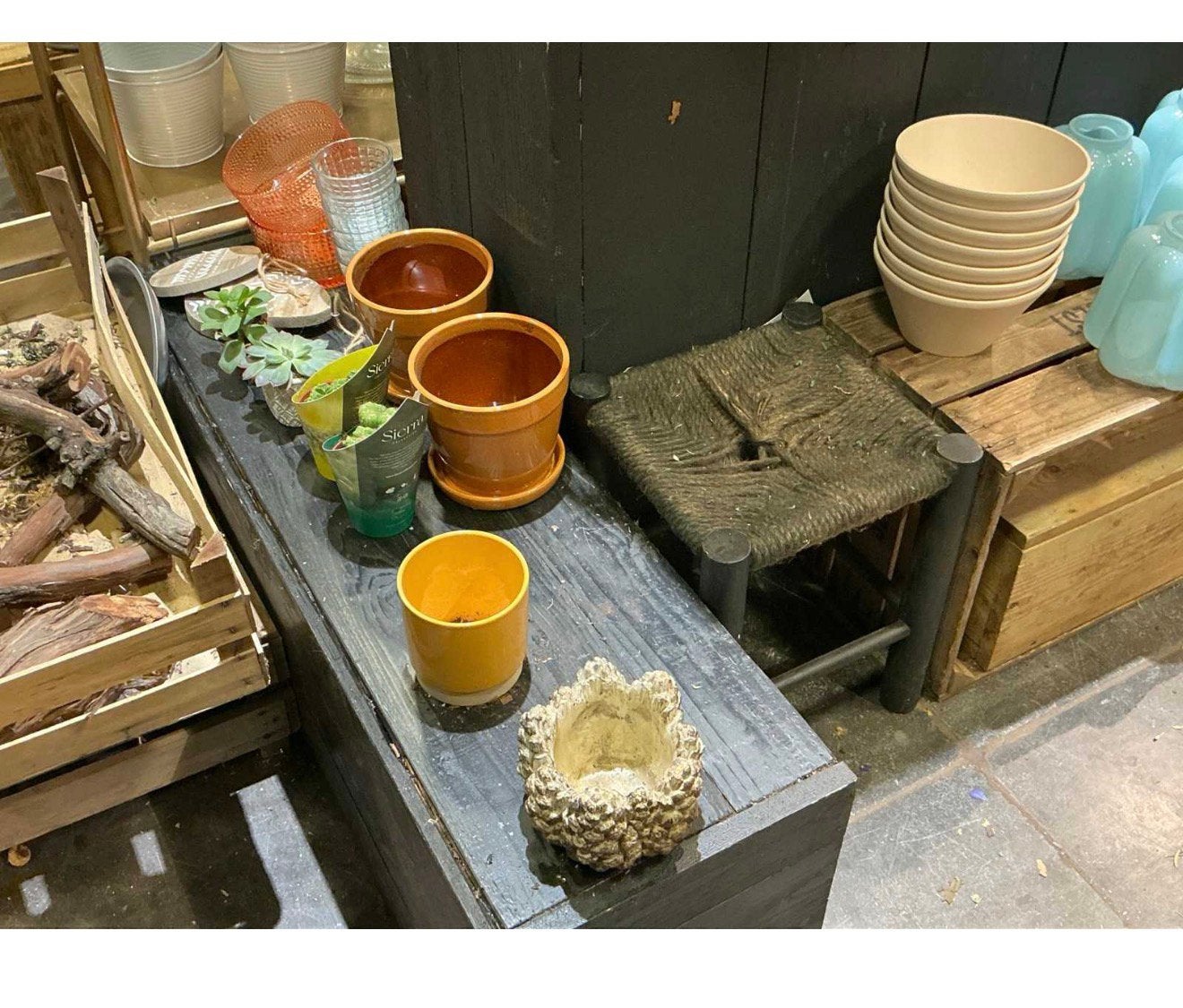 Grote partij nieuwe inboedel bloemenwinkel: vazen & decorati, Overige materialen, Overige kleuren, Nieuw, Ophalen of Verzenden
