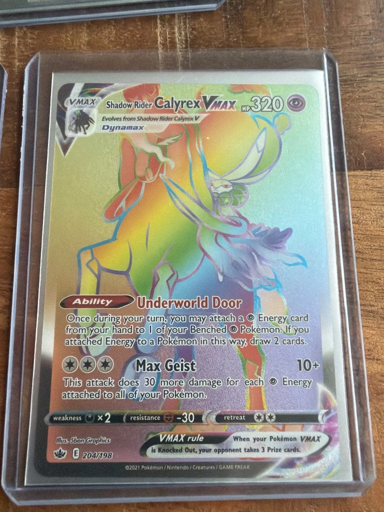 Shadow Rider Calyrex VMAX 204/198 Rainbow – Chilling Reign, Ophalen of Verzenden, Zo goed als nieuw, Losse kaart