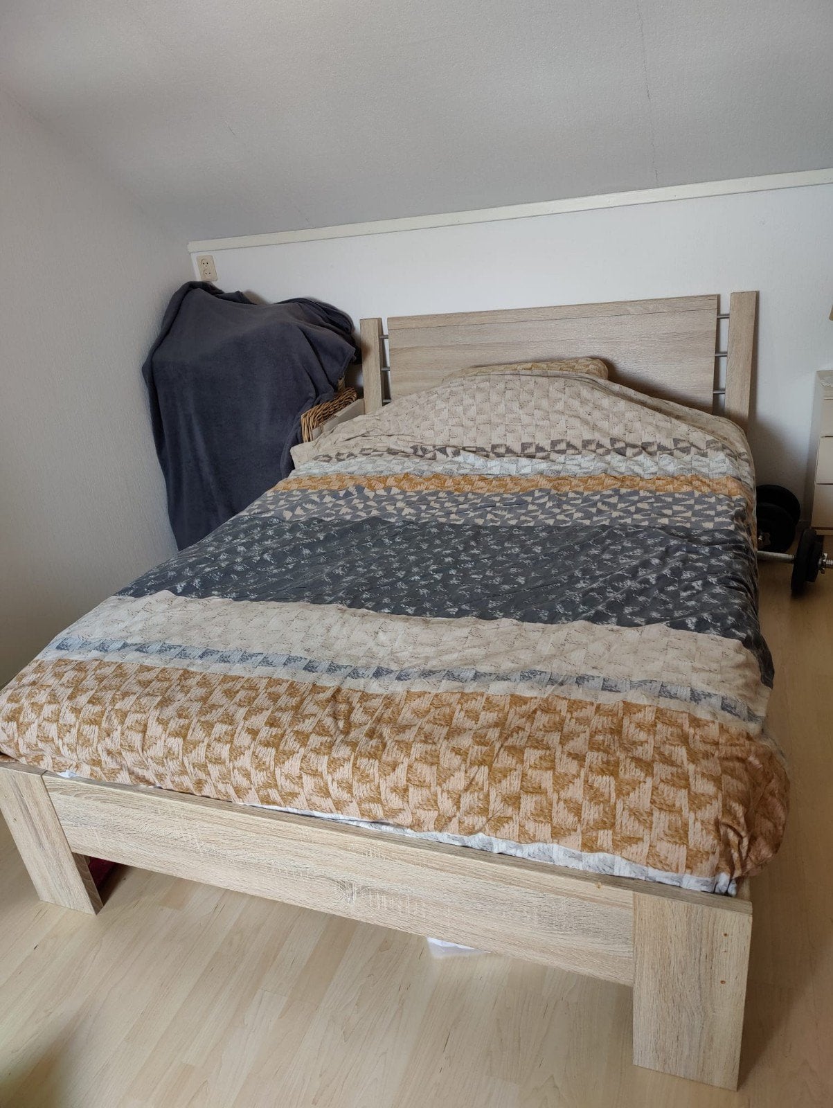 Bed incl. matras 140x200, Ophalen, Gebruikt, Wit, Tweepersoons