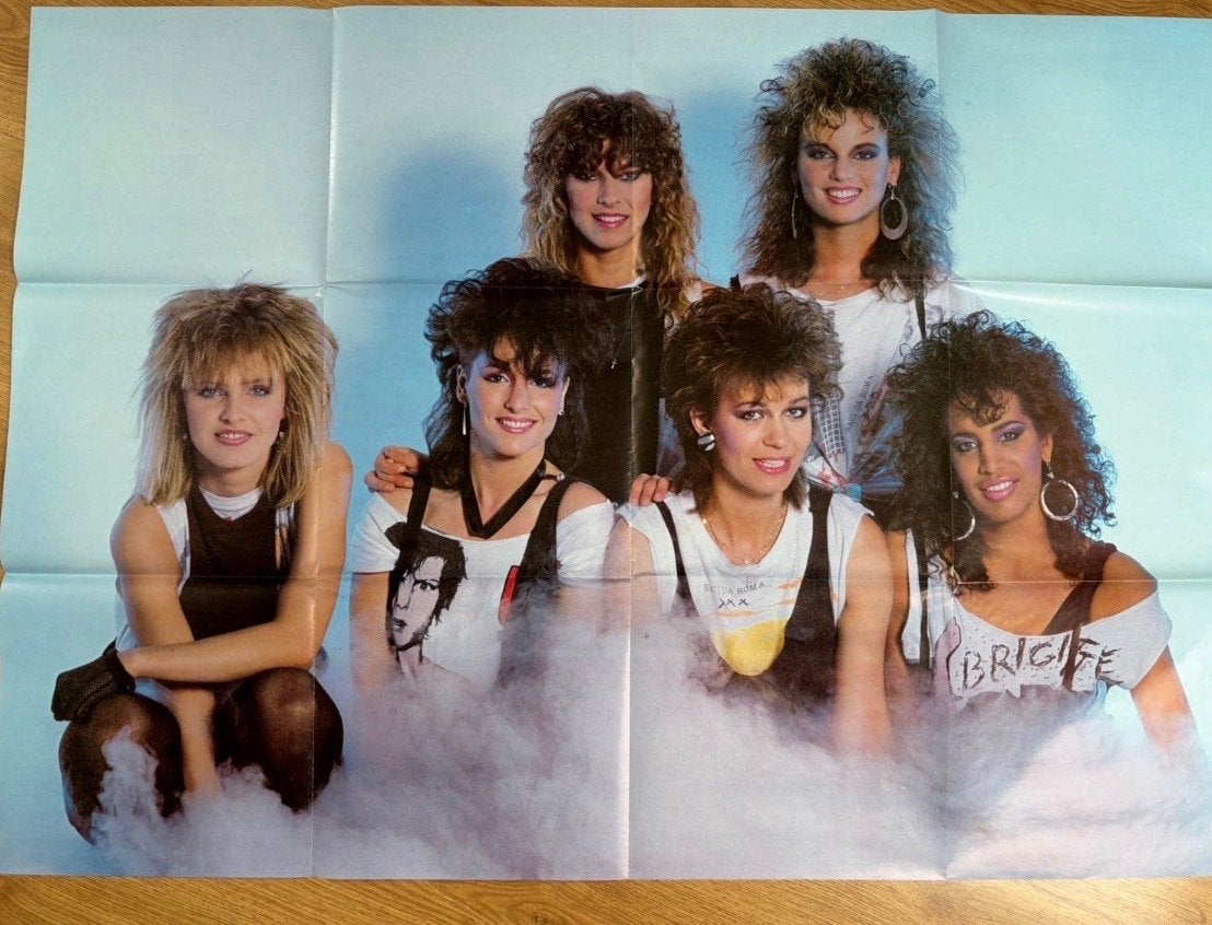 Superposter van de Dolly Dots 81x114 cm, Deurposter of groter, Rechthoekig Liggend, Ophalen of Verzenden, Zo goed als nieuw