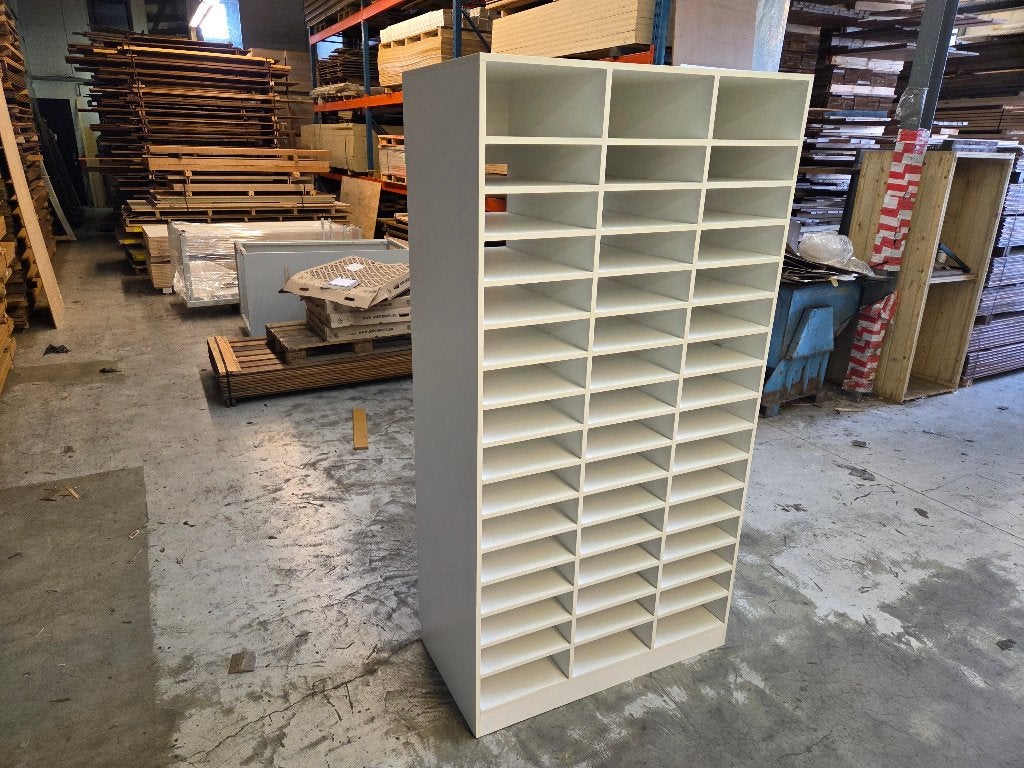 vakkenkast van multiplex, Huis en Inrichting, Ophalen, 25 tot 50 cm, Minder dan 100 cm