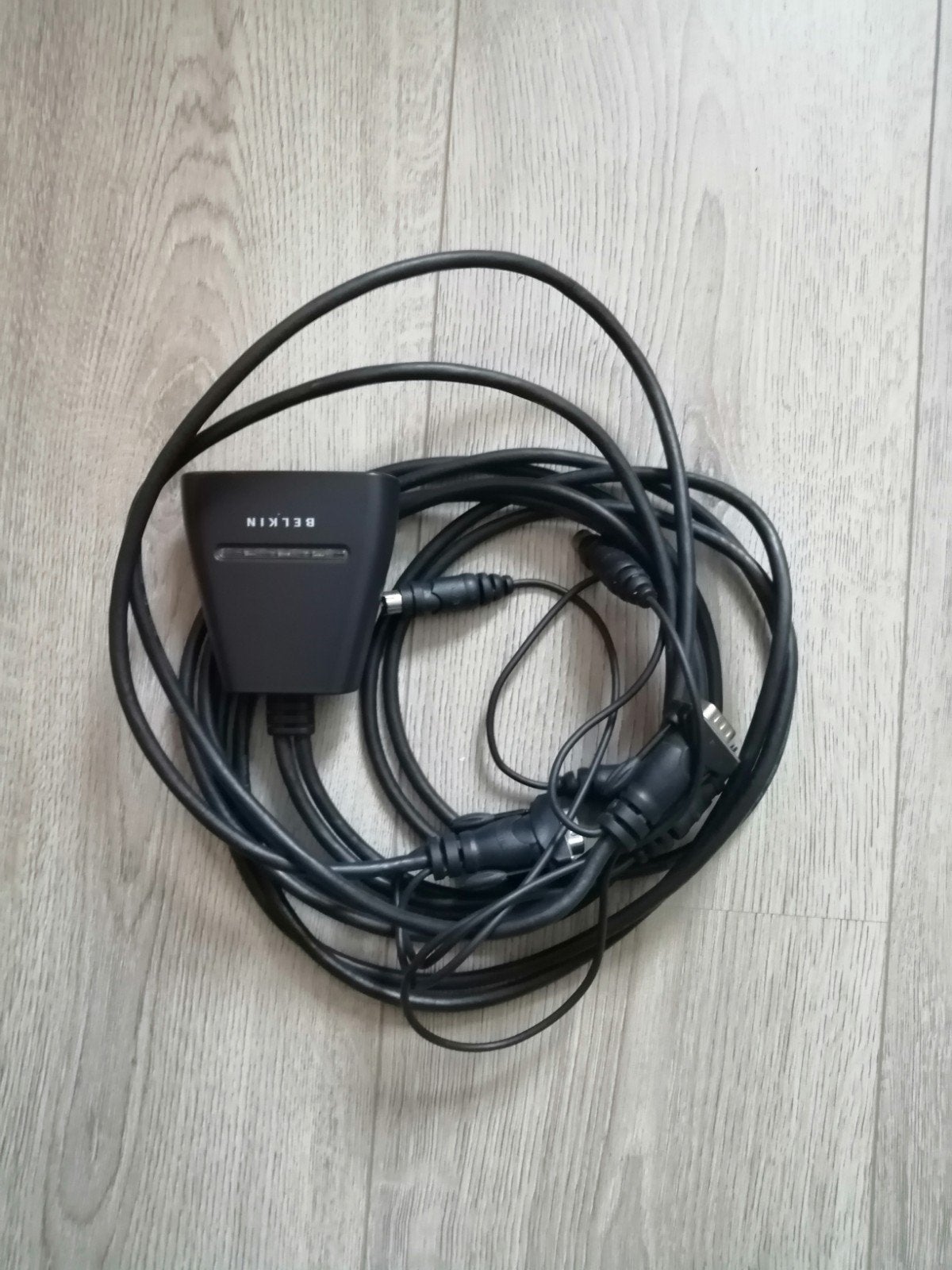 Belkin kvm 2 port switch, Ophalen of Verzenden, Zo goed als nieuw