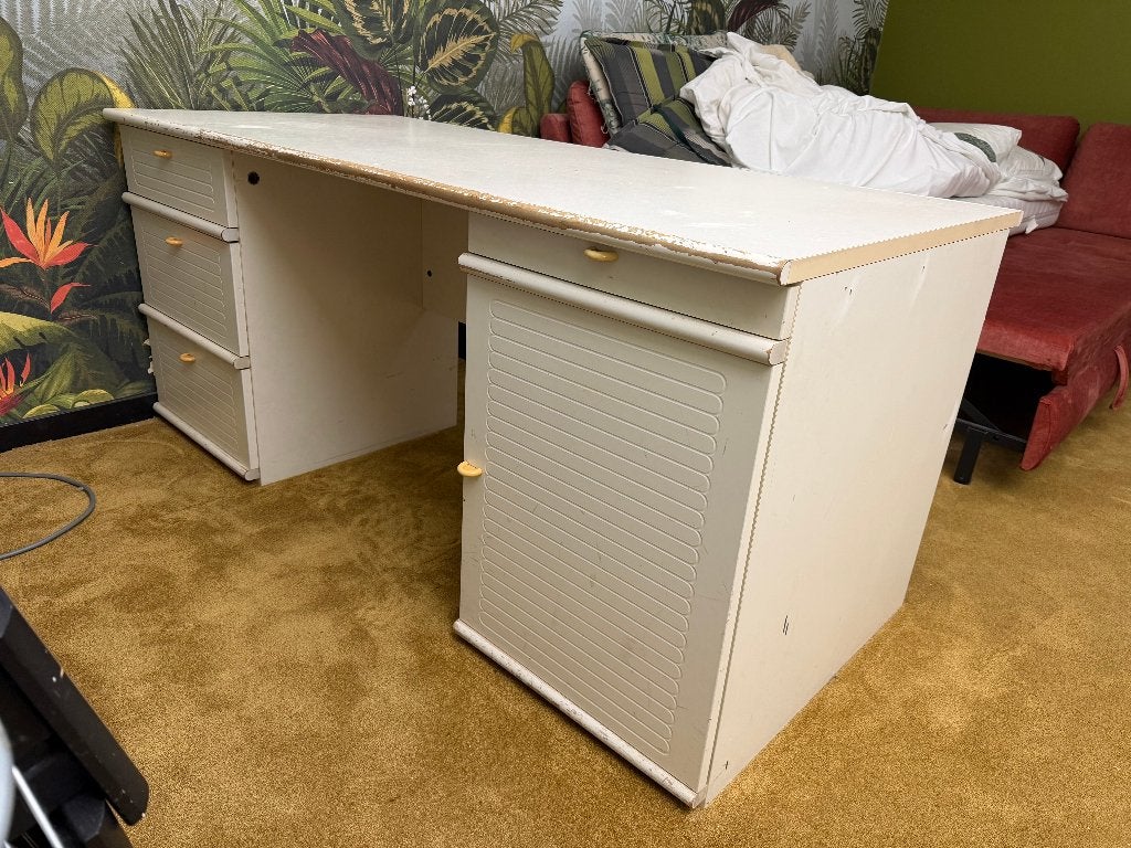 Te koop kwaliteits bureau - wit, Huis en Inrichting, Ophalen, Gebruikt, Spaanplaat of MDF, 170 cm