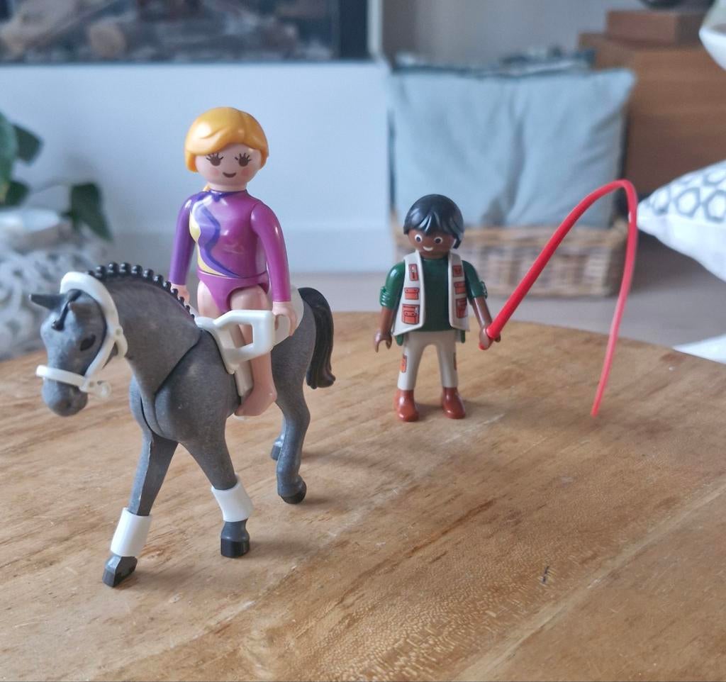 Playmobil paardrijden set met 2 figuren en paard 5229, Ophalen of Verzenden, Gebruikt, Jongen of Meisje