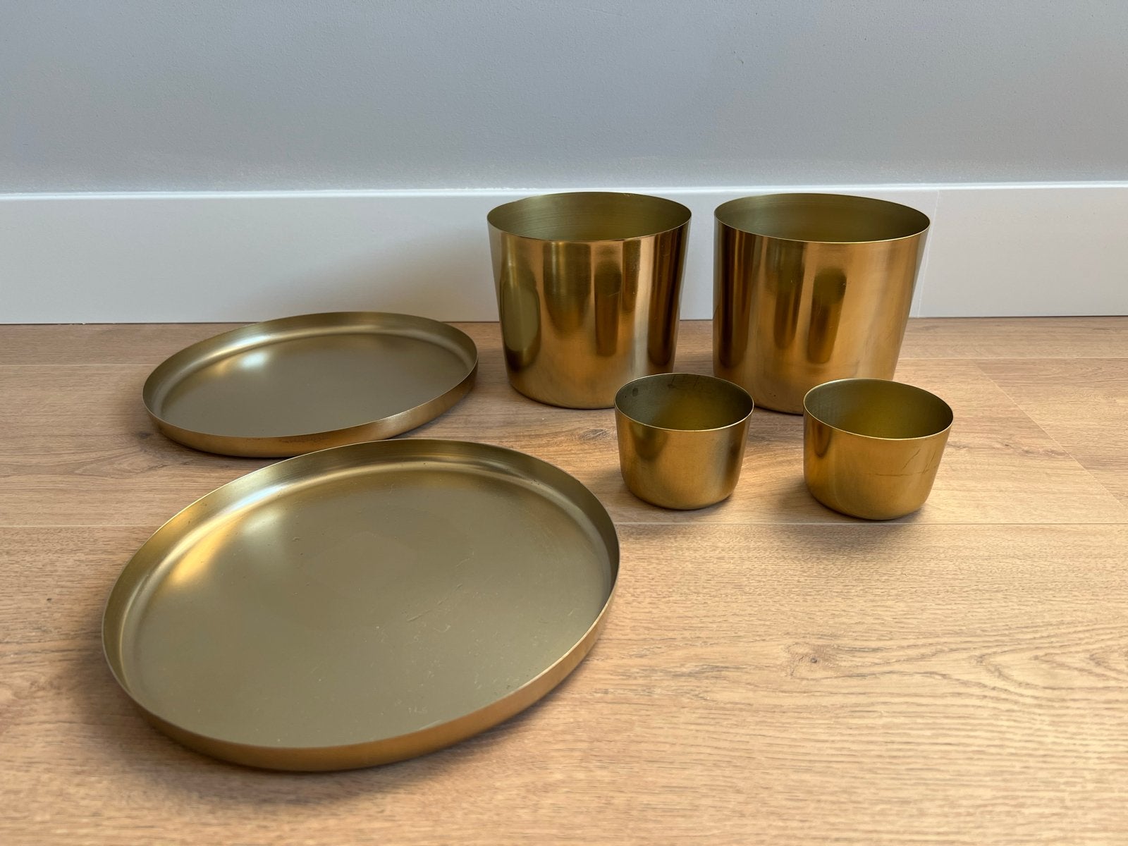 HEMA Gouden Accesoires kaarsonderzetter en potten, Overige materialen, Schaal, Rond, Ophalen of Verzenden