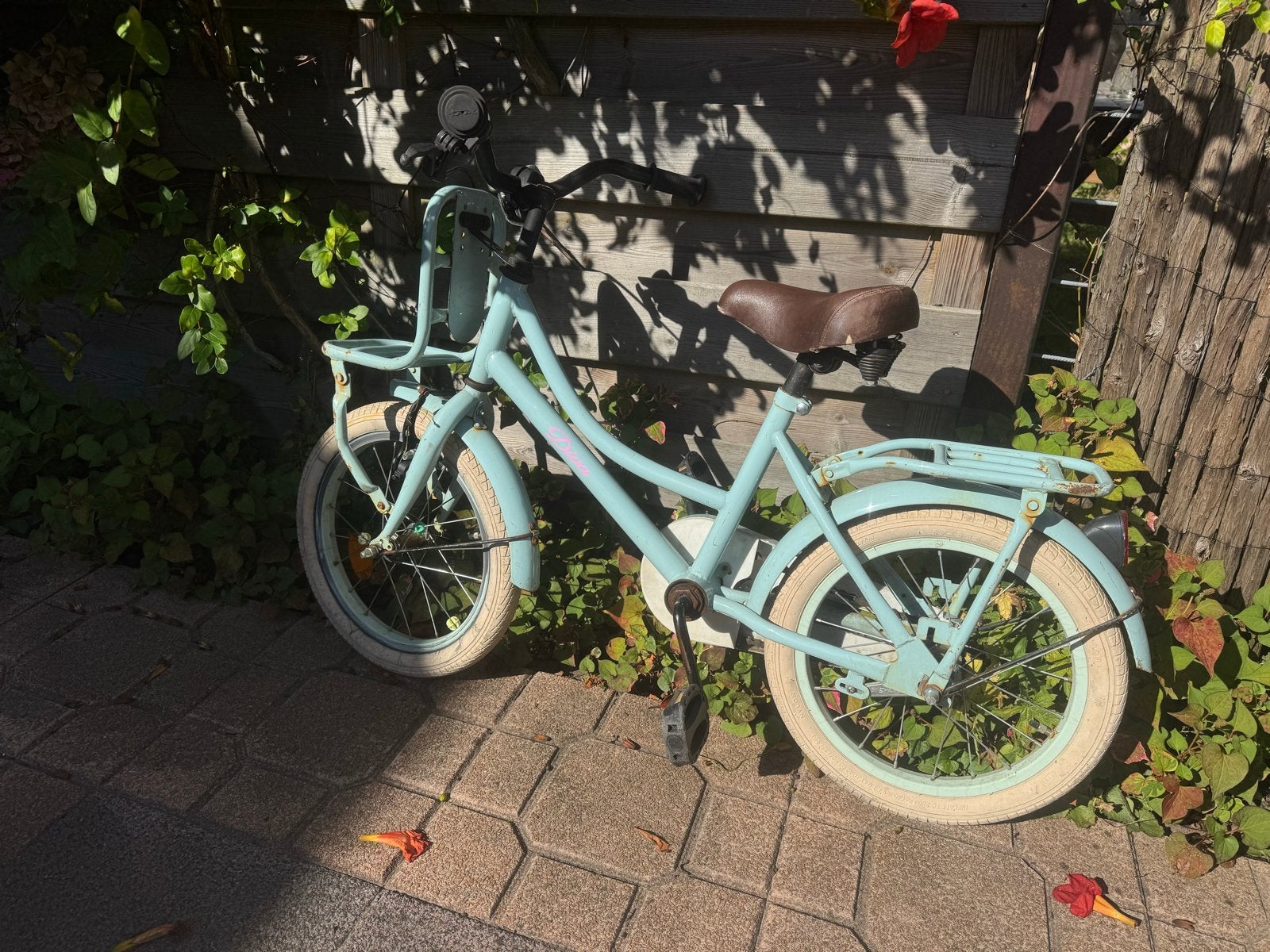 Diva 16 inch kinderfiets - opknapper, Fietsen en Brommers, Fietsen | Kinderfietsjes, Ophalen, Gebruikt, Terugtraprem, 16 tot 20 inch