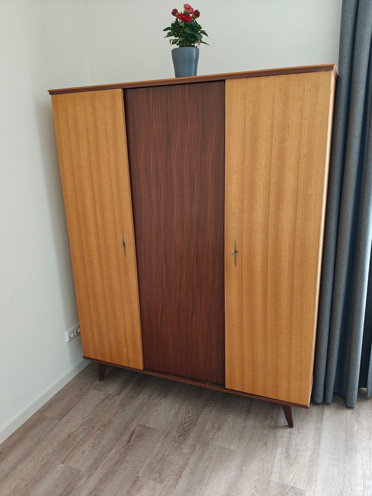 Mooie antiek kledingkast, Huis en Inrichting, Ophalen, Gebruikt, 100 tot 150 cm, 150 tot 200 cm