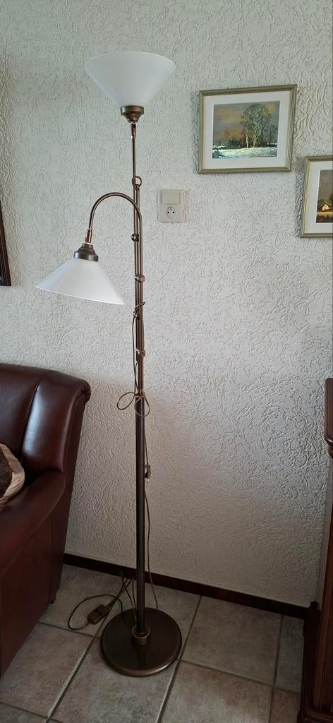 Stijlvolle staande lamp met leeslamp - Bronskleurig, Ophalen, Gebruikt, Klassiek, Glas