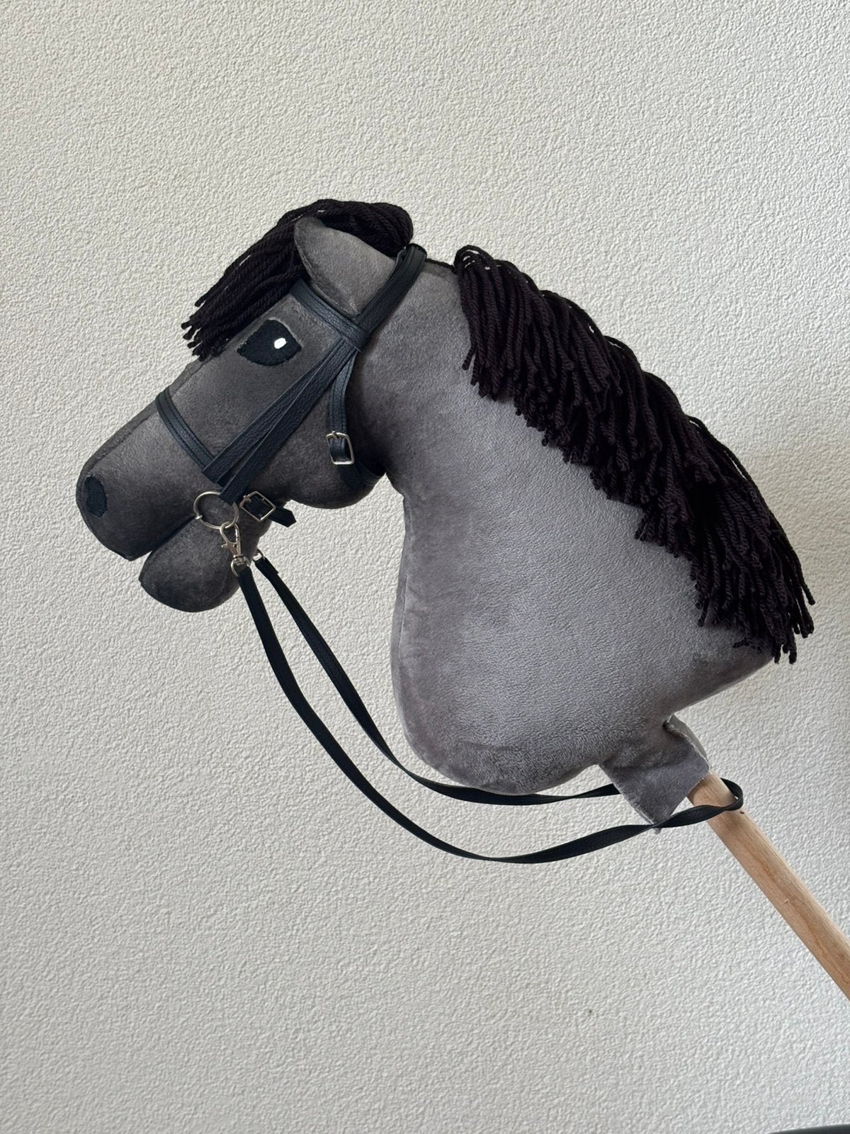 Hobbyhorse met hoofdstel, Grijs // stokpaard met hoofdstel, Hobby en Vrije tijd, Ophalen of Verzenden, Nieuw