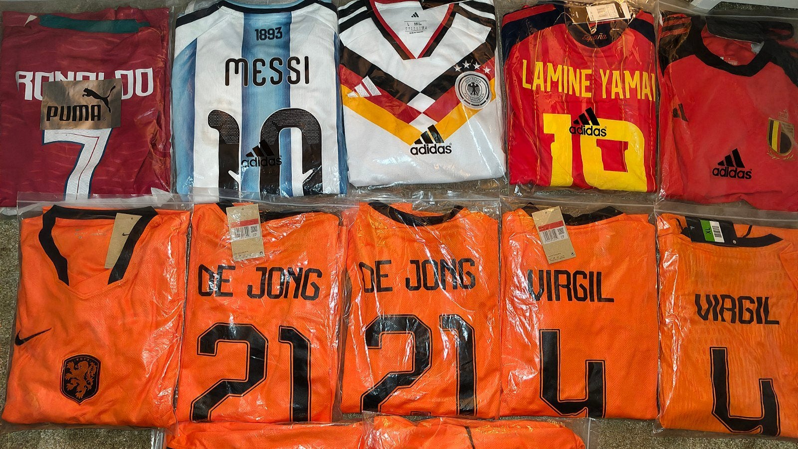 WK 2026 Voetbaltenues - Oranje & Sterspelers en meer, Maat L, Ophalen of Verzenden, Nieuw, Set