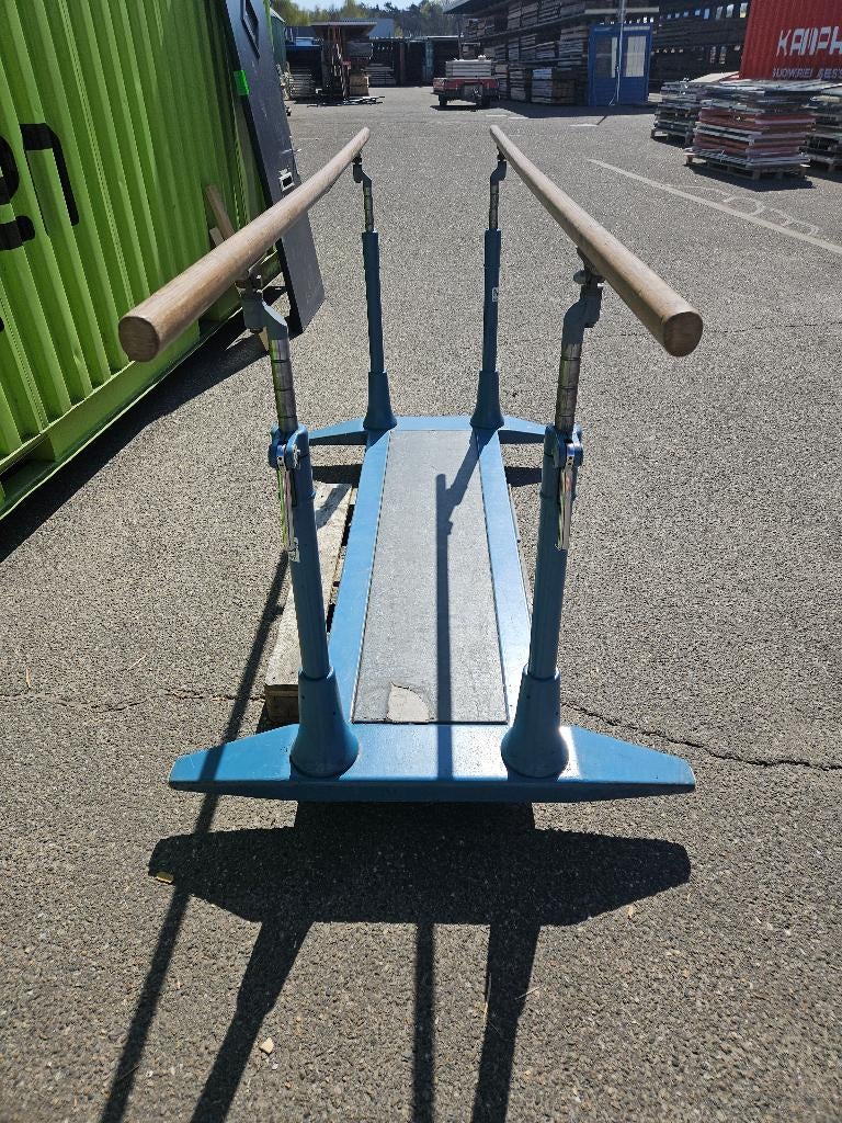 Turn brug turnbrug loopbrug turnen merk Nijha ( 334 ), Sport en Fitness, Turnen, Ophalen, Gebruikt, Overige typen, Groter dan maat 42