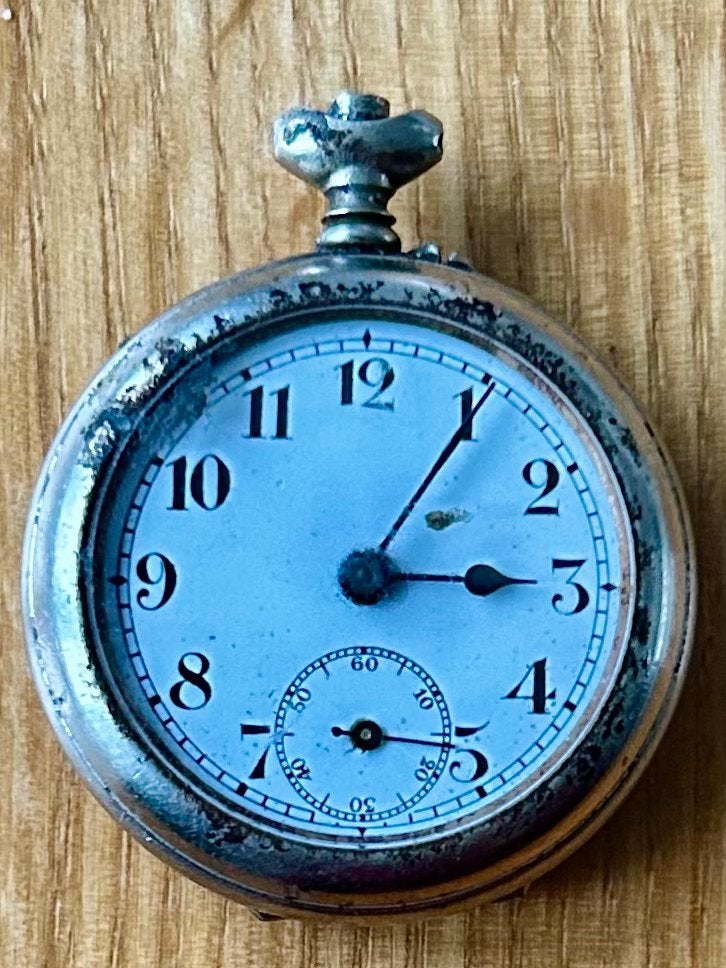 Klein zakhorloge ijzerlegering, Ophalen of Verzenden, Overige merken