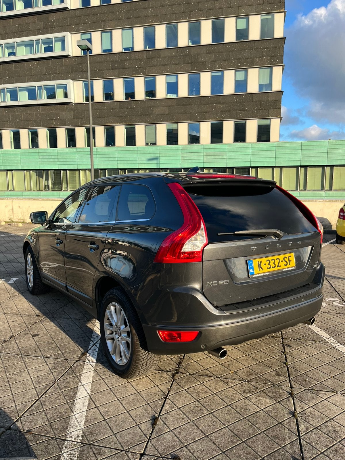 Volvo XC60 3.0 T6 AWD Geartronic 2009 Zwart- 185.500km, Auto's, Automaat, 1748 kg, 2953 cc, 2000 kg