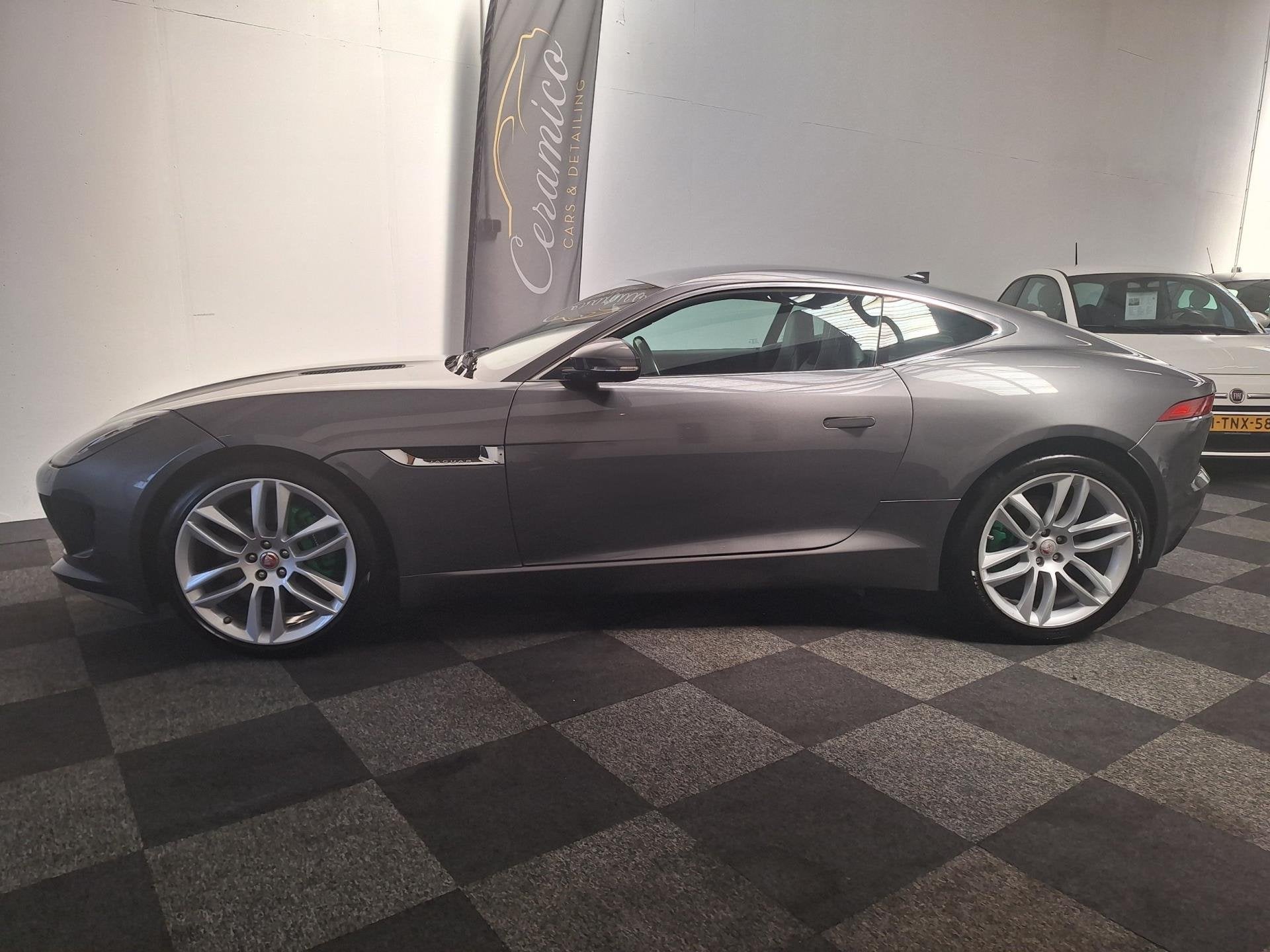 Jaguar F-TYPE 2015. V6 Coupé 400 pk. 2e EIG. 63.000 km., Auto's, Automaat, Achterwielaandrijving, 2995 cc, 340 pk