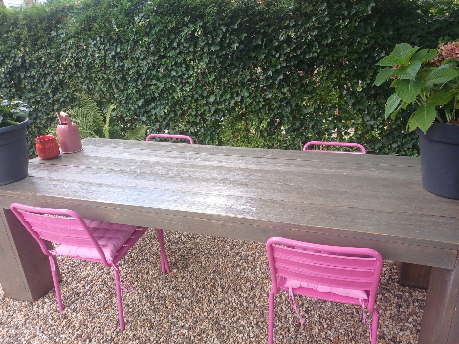 Steigerhouten tuintafel, compleet met 4 ijzeren stoelen, Tuin en Terras, Ophalen of Verzenden, Gebruikt, Rechthoekig, Hout