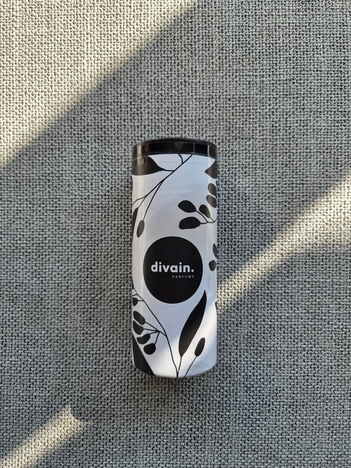 Divain parfum  - Ophalen Veenendaal, Ophalen, Nieuw