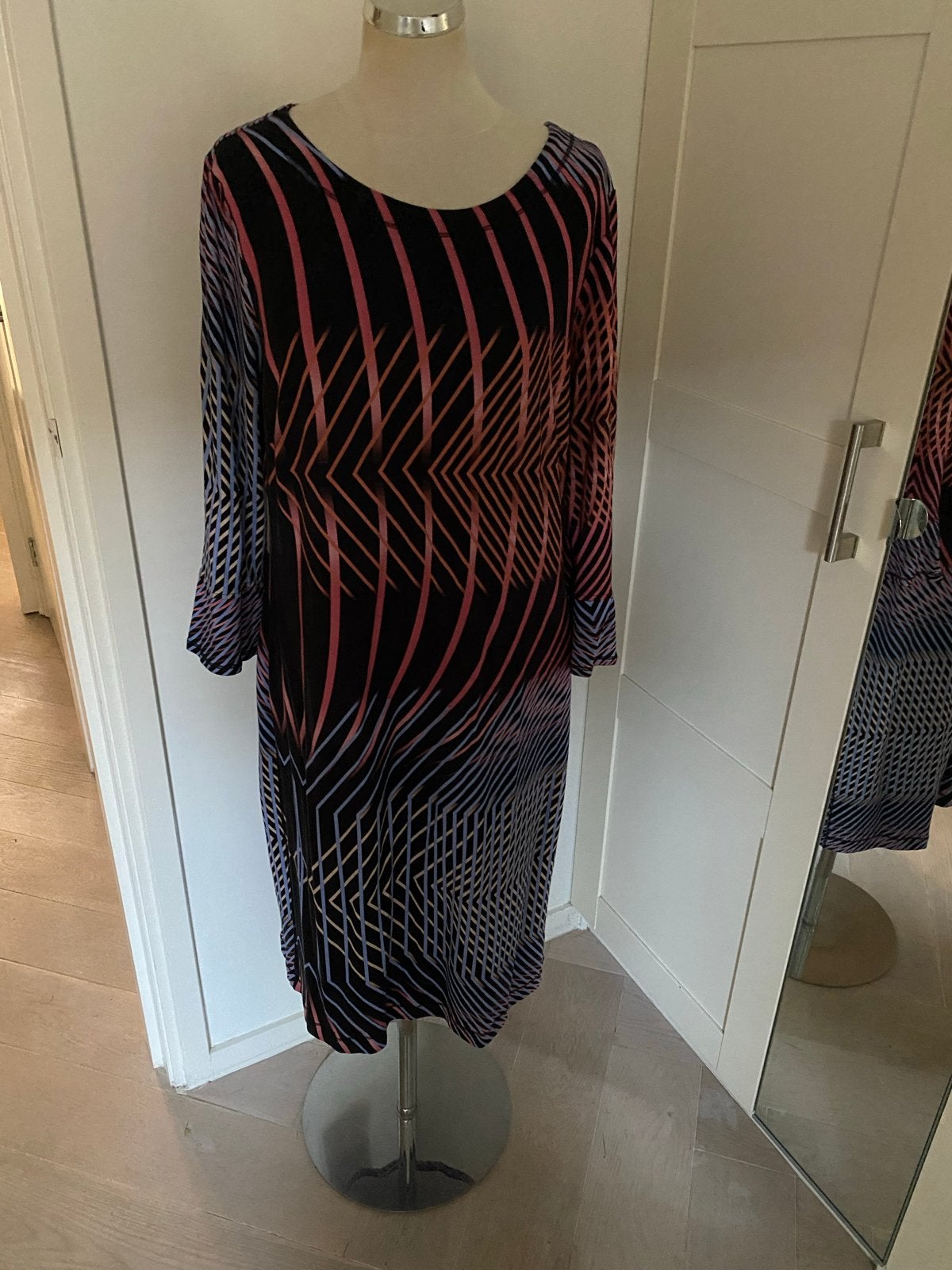 Expresso jurk maat XL met abstract patroon, Meerkleurig, Maat 46/48 (XL) of groter, Ophalen of Verzenden, Zo goed als nieuw