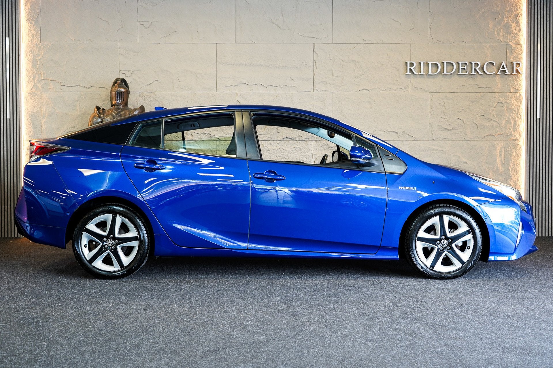 Foto 3 van Toyota Prius 1.8 Aspiration|GARANTIE|NAVI|CRUISE|STOELVERW|H
