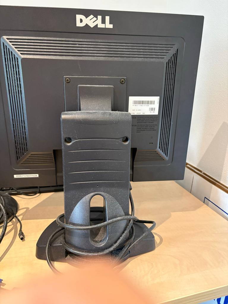 Vintage Dell Ultrasharp Monitor - Goed Werkend, Ophalen of Verzenden, Gebruikt, VGA