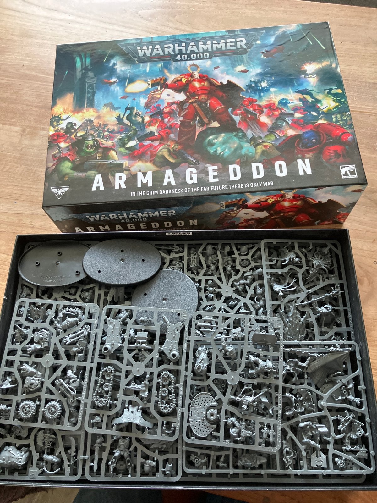 New on Sprue, Armageddon Land Speeder, Ophalen of Verzenden, Zo goed als nieuw