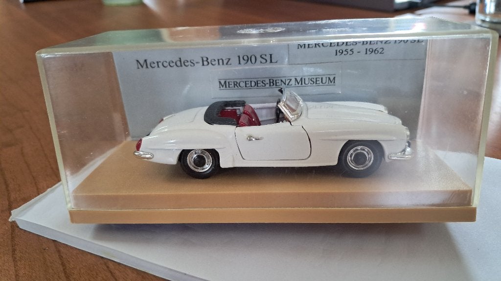 MERCEDES 190SL SCHAAL 1/43 IN BLISTER  MERK RIO, Ophalen of Verzenden, Zo goed als nieuw, Auto, Overige merken