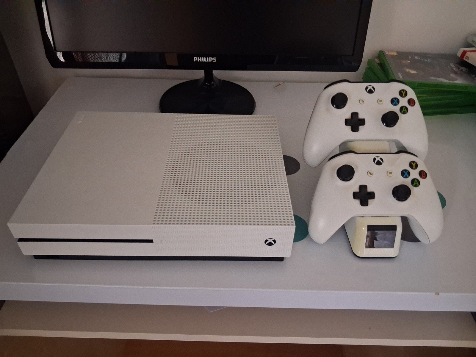 Xbox One S met 2 controllers en 6 games, Ophalen of Verzenden