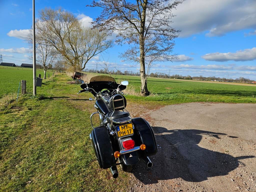 Kawasaki Vulcan 1500 Classic Tourer/Nomad Street glide, Motoren, 2 cilinders, Cardan-aandrijving, Chopper, Particulier