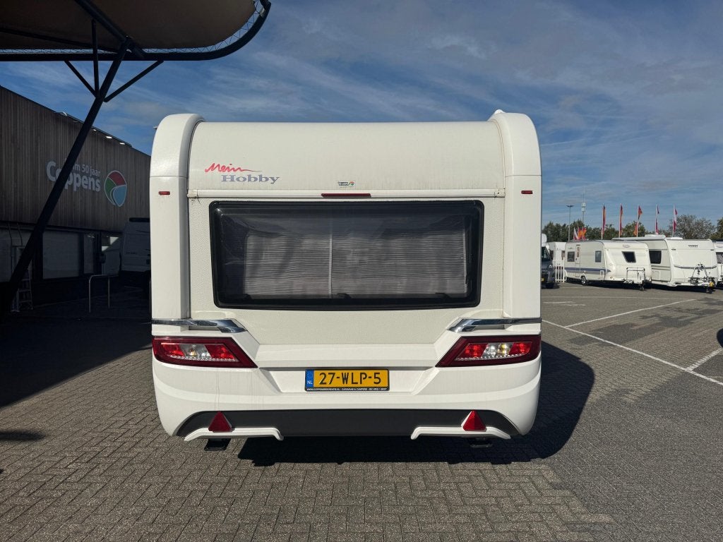 Hobby Excellent 620 CL 2022 Mover,Airco,Luifel!!, Standaardzit, Hobby, 2 aparte bedden, Bedrijf