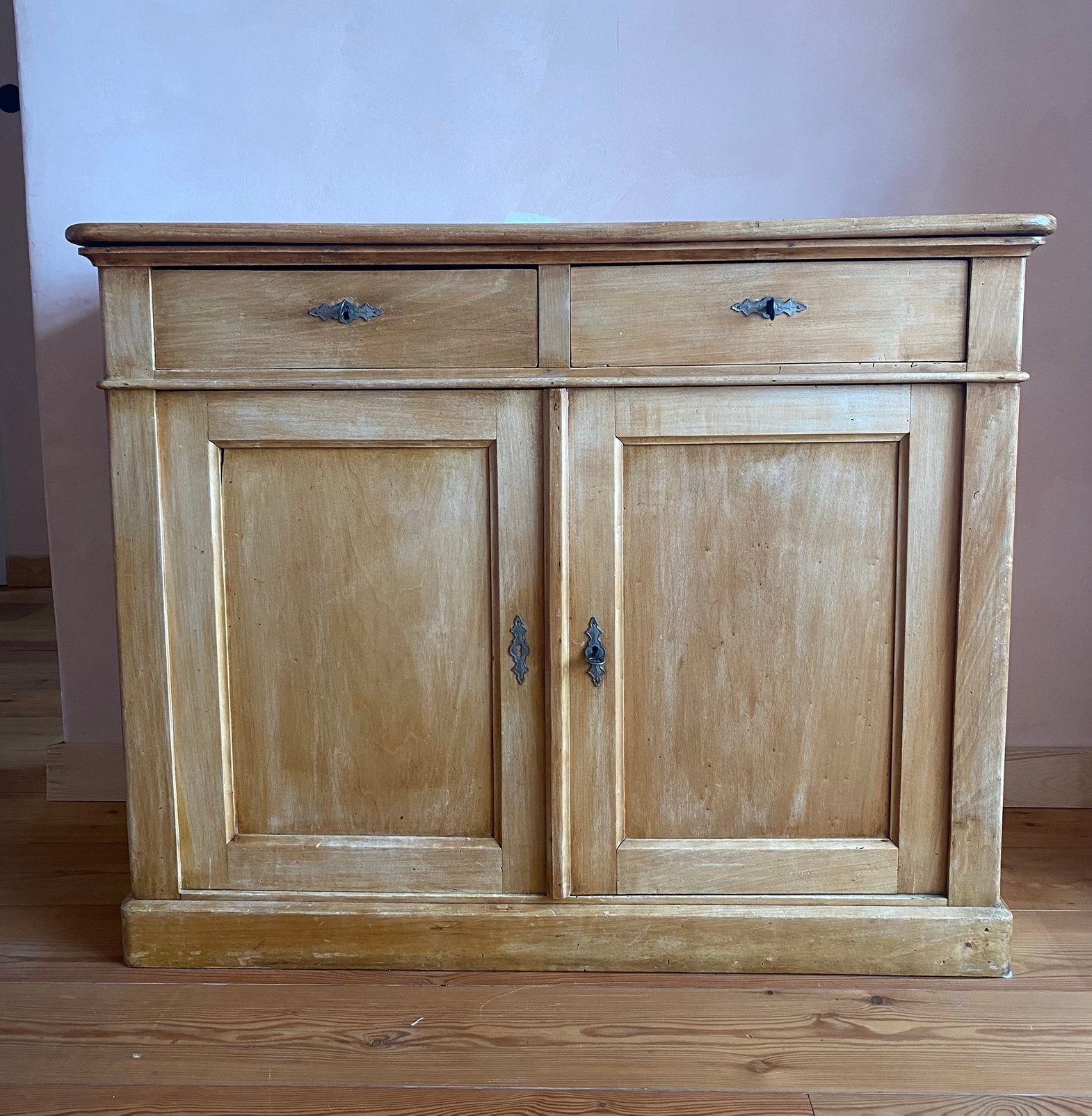 Massief grenen dressoir - landelijke stijl, Ophalen