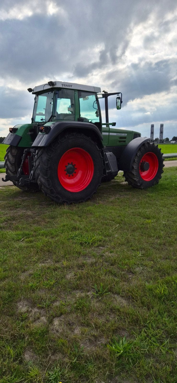 Fendt 824 Favorit Turboshift, Gebruikt, Meer dan 10000, Ophalen of Verzenden, Meer dan 160 Pk