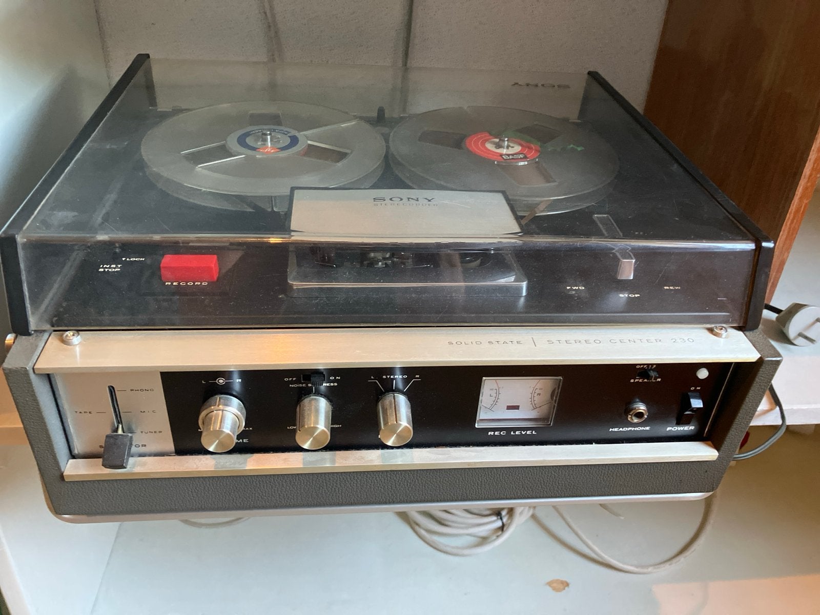 Sony Bandrecorder Stereo Center 230, Ophalen, Bandrecorder, Met stofkap