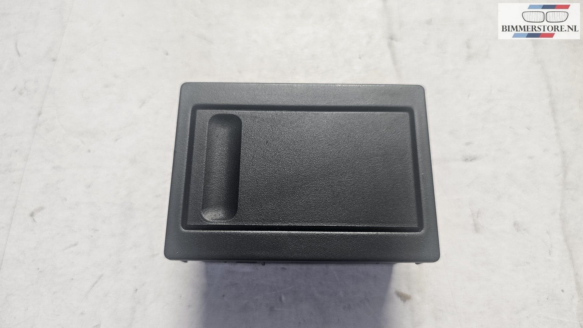 Muntenbak dashboard opbergbak zwart BMW 7 serie E38 51168160, Gebruikt, -, Ophalen of Verzenden, -