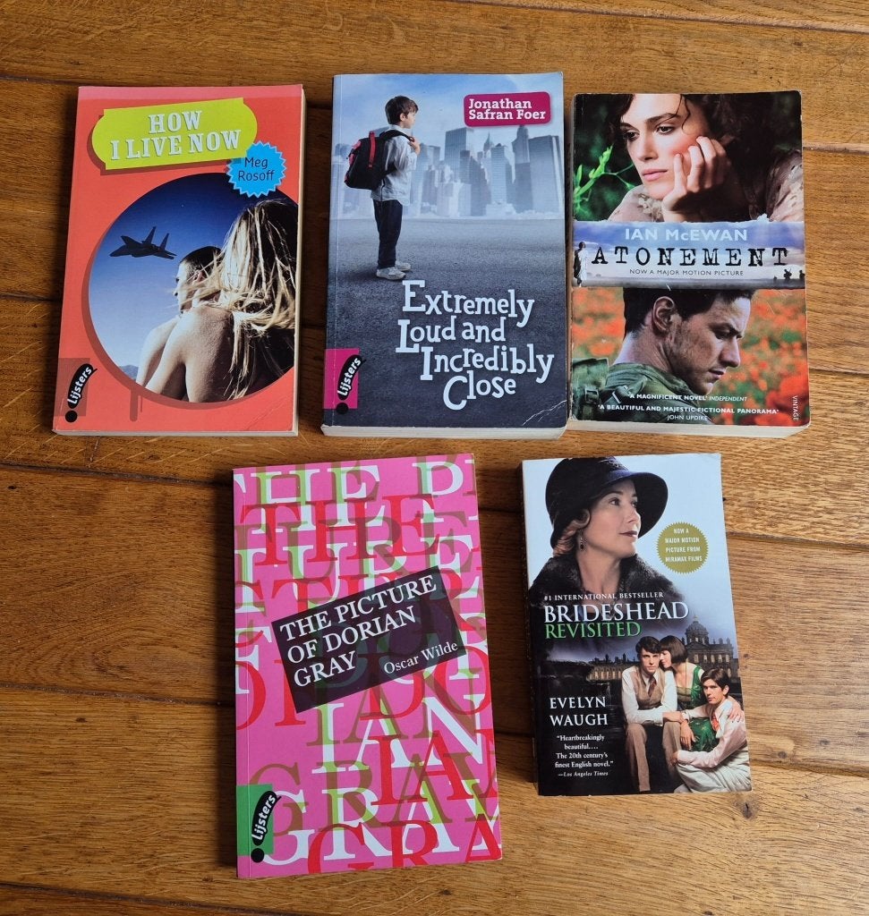 Engelse boeken, Ophalen, Zo goed als nieuw, Wereld overig