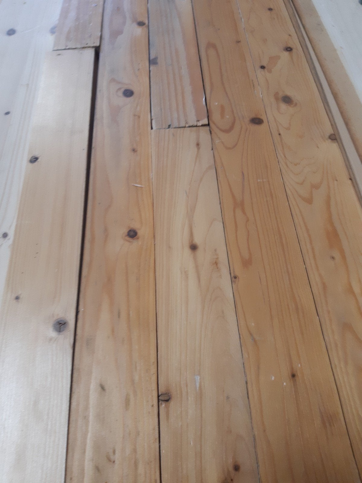 Restpartijen gebruikte en nieuwe planken en latten, Ophalen, Minder dan 25 mm, Plank, Minder dan 200 cm