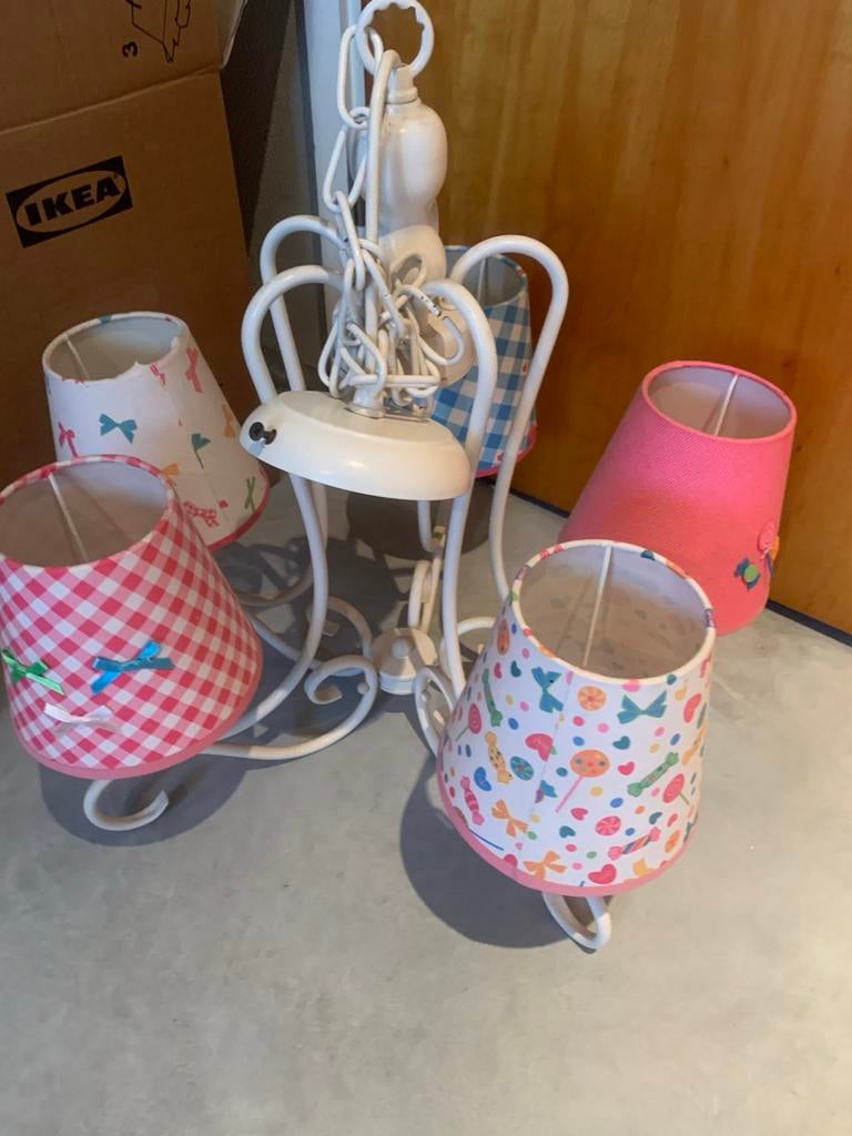 Leuke lief lamp met 5 vrolijke lampenkapjes, Ophalen of Verzenden, Gebruikt, Metaal