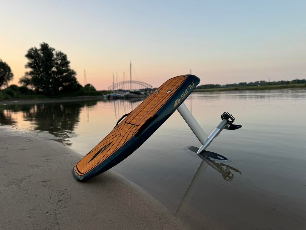 SiFly Stellar S E-Foil - Nieuw board!, Watersport en Boten, Ophalen, Zo goed als nieuw