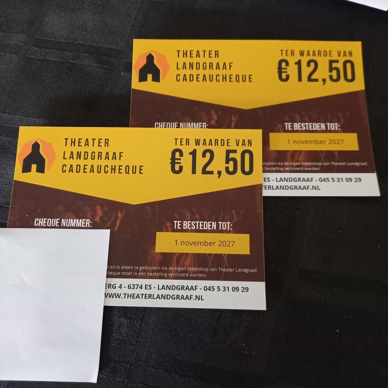 2 kaarten theater landgraaf samen € 15.00, Twee personen