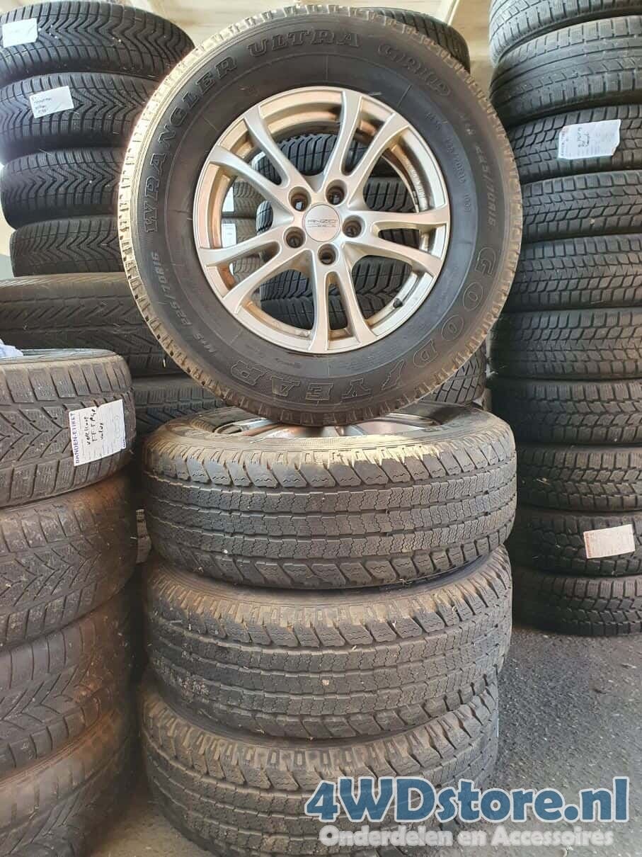 Winterbanden Lichtmetaal 16 Inch, Auto-onderdelen, Banden en Velgen, Gebruikt, -, -, Banden en Velgen