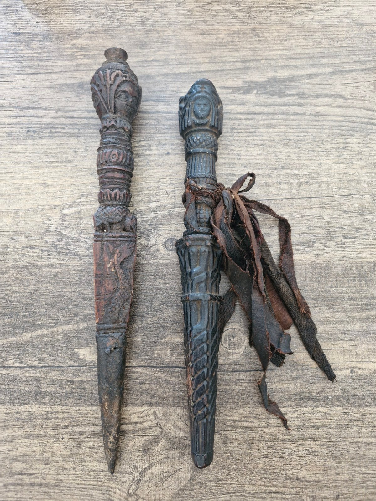 2 Phurba's (of kila's) rituele dolken Tibet - Nepal, Ophalen of Verzenden