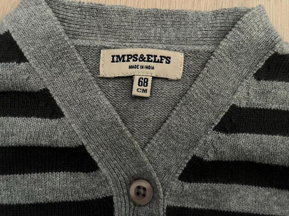 Vestje Imps en Elfs. Donkerblauw/grijs. Zgan, Kinderen en Baby's, Babykleding | Maat 68, Ophalen of Verzenden, Zo goed als nieuw