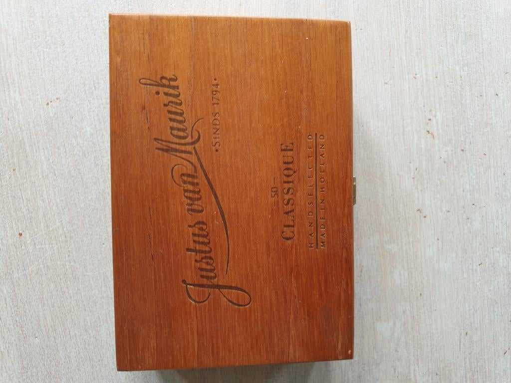 Justus van Maurik sigarendoos, Verzamelen, Ophalen of Verzenden, Sigarenbandjes