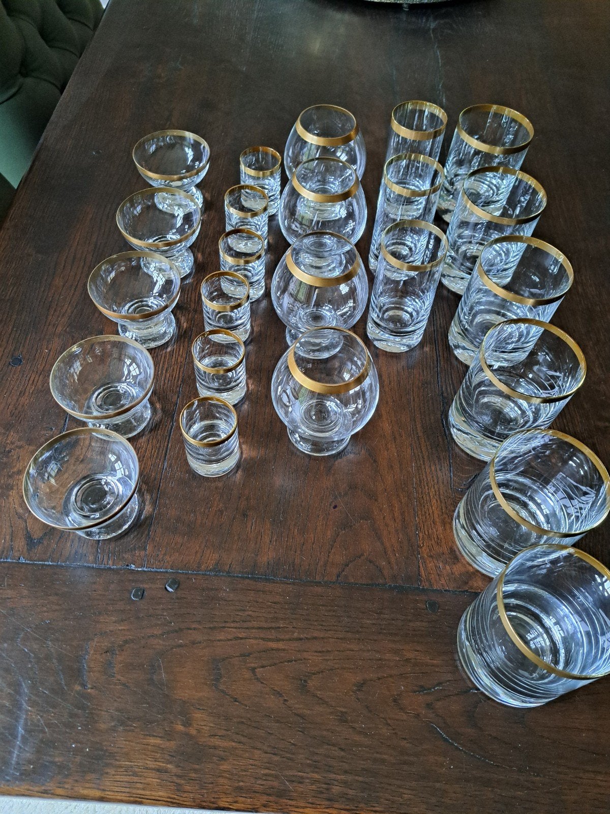GLAZEN 24 STUKS MET GOUDEN RAND, Ophalen of Verzenden