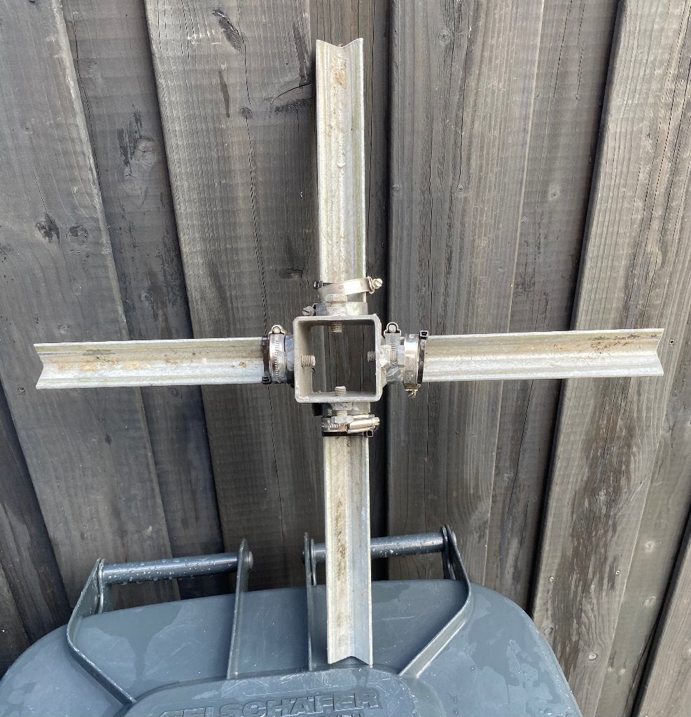 Quad Kruis, Ophalen, Gebruikt, Mast