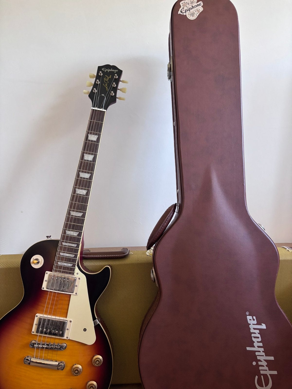 Epiphone elektrische gitaar model: Les Paul, Aged Dark Burst